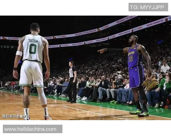 2015年11月凯尔特人与湖人经典对决回顾及精彩瞬间分析